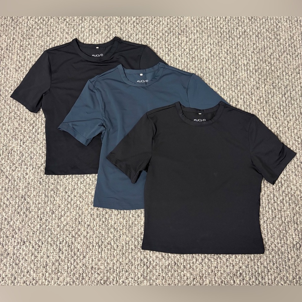 H&M Sports cropped tops set of 3 for $22